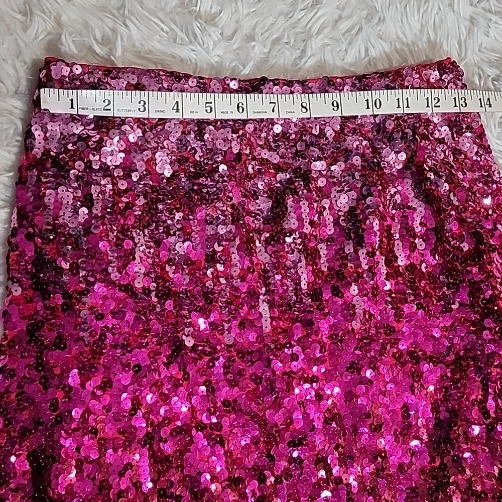 Maner Brand New Sequin Pink Skirt